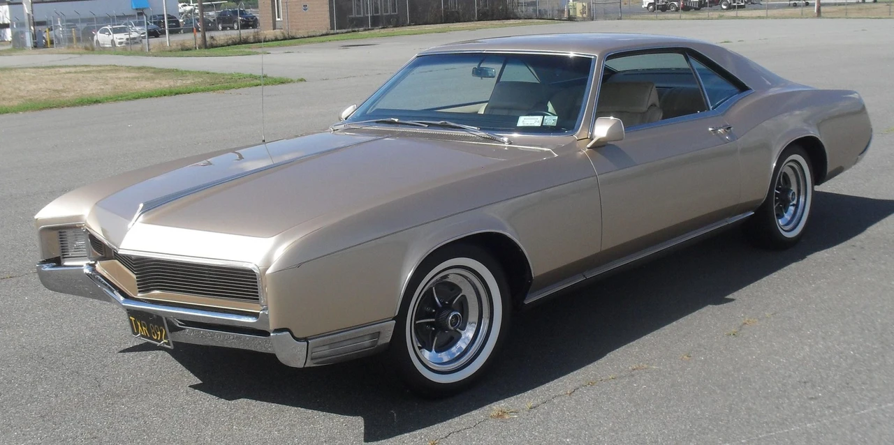 1966 Buick Riviera 2nd Gen - Image 27 of 31