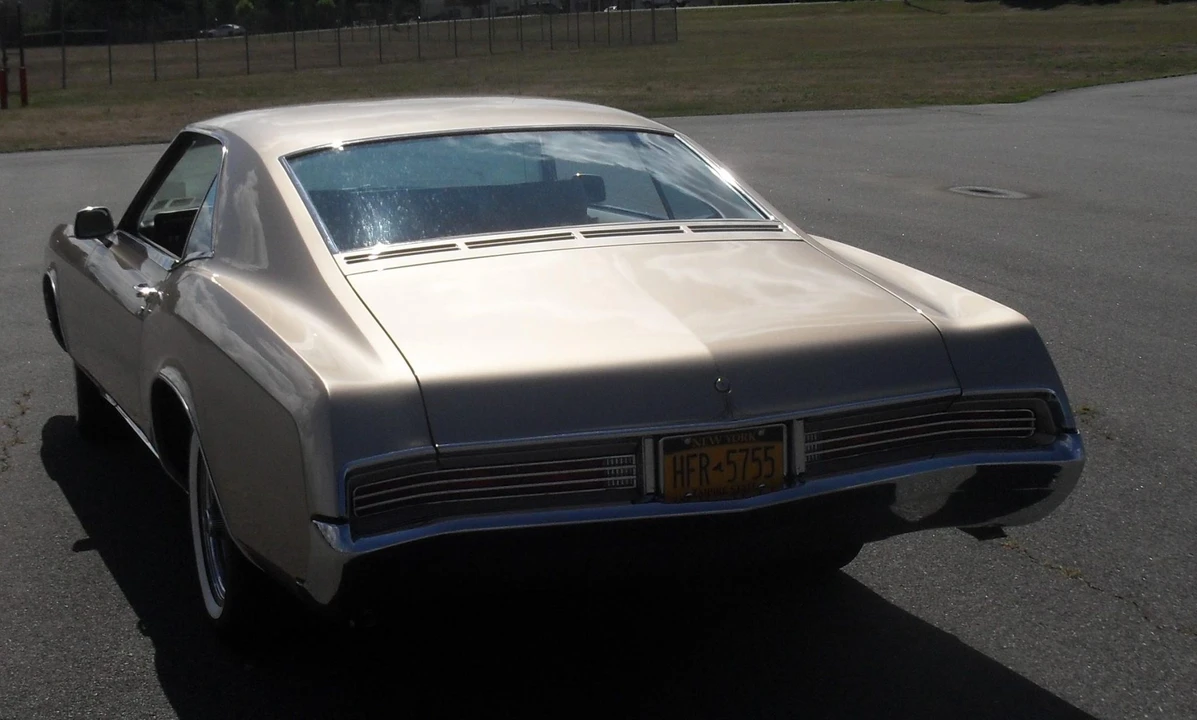 1966 Buick Riviera 2nd Gen - Image 31 of 31