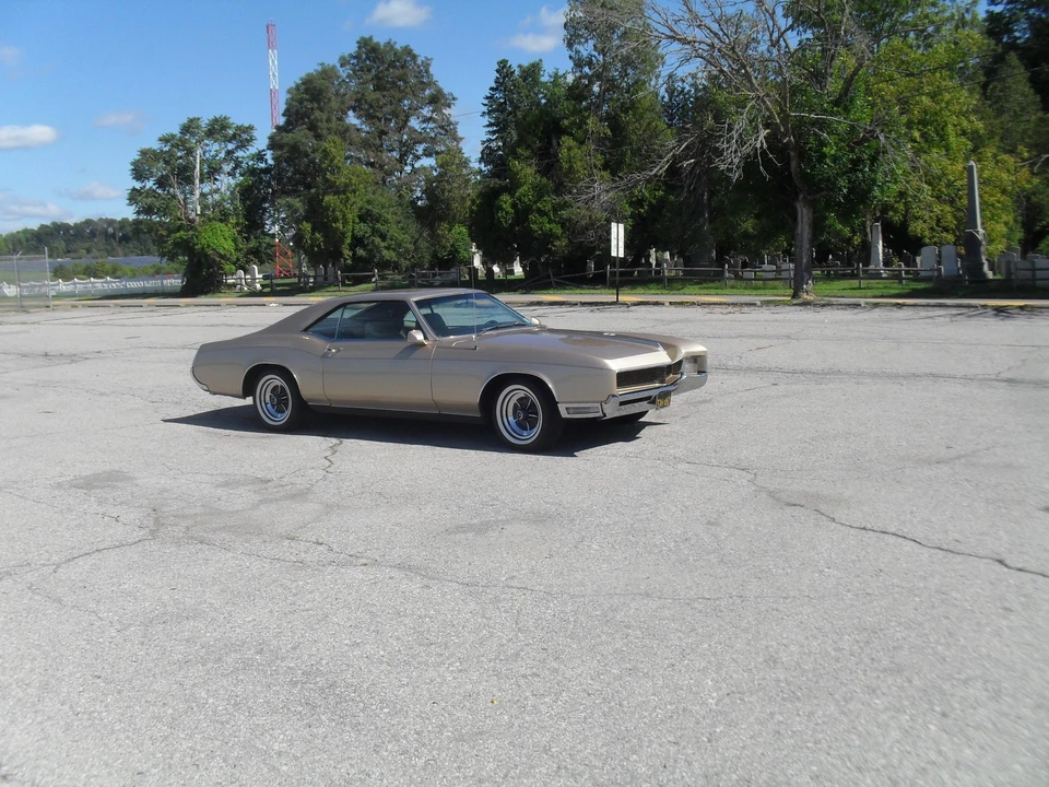 1966 Buick Riviera 2nd Gen - Image 17 of 31