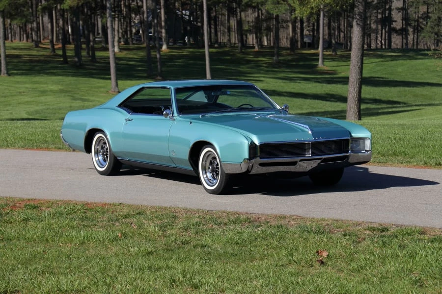 1966 Buick Riviera 2nd Gen - Image 11 of 31