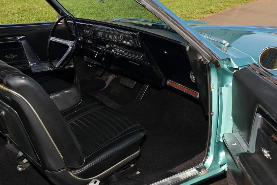 1966 Buick Riviera 2nd Gen - Image 18 of 31