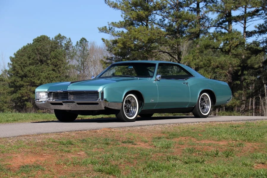 1966 Buick Riviera 2nd Gen - Image 16 of 31