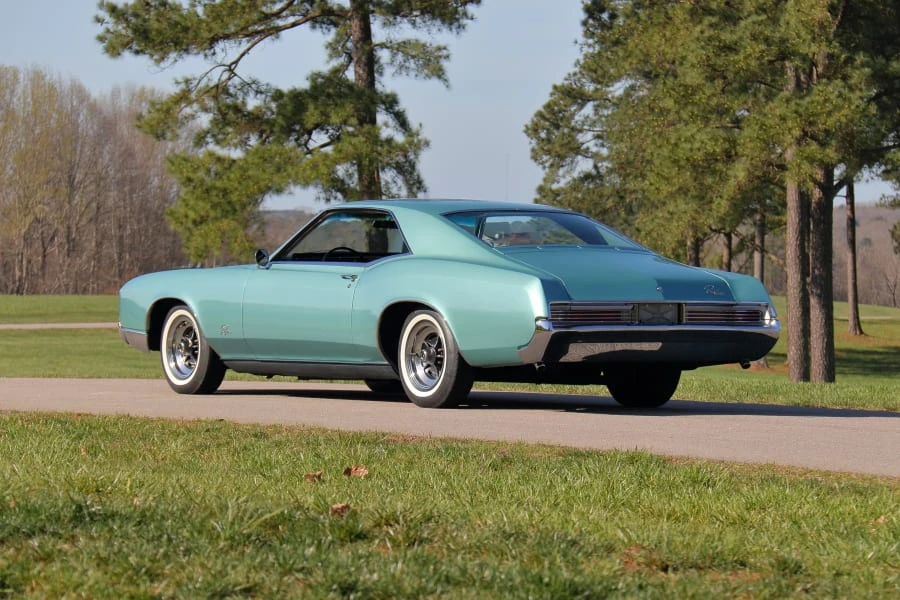 1966 Buick Riviera 2nd Gen - Image 13 of 31
