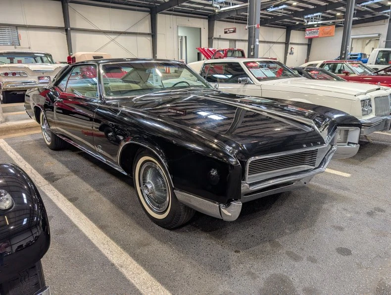 1966 Buick Riviera 2nd Gen - Image 5 of 23