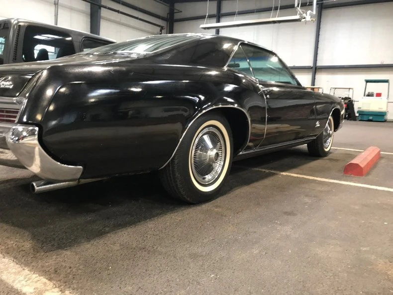 1966 Buick Riviera 2nd Gen - Image 9 of 23