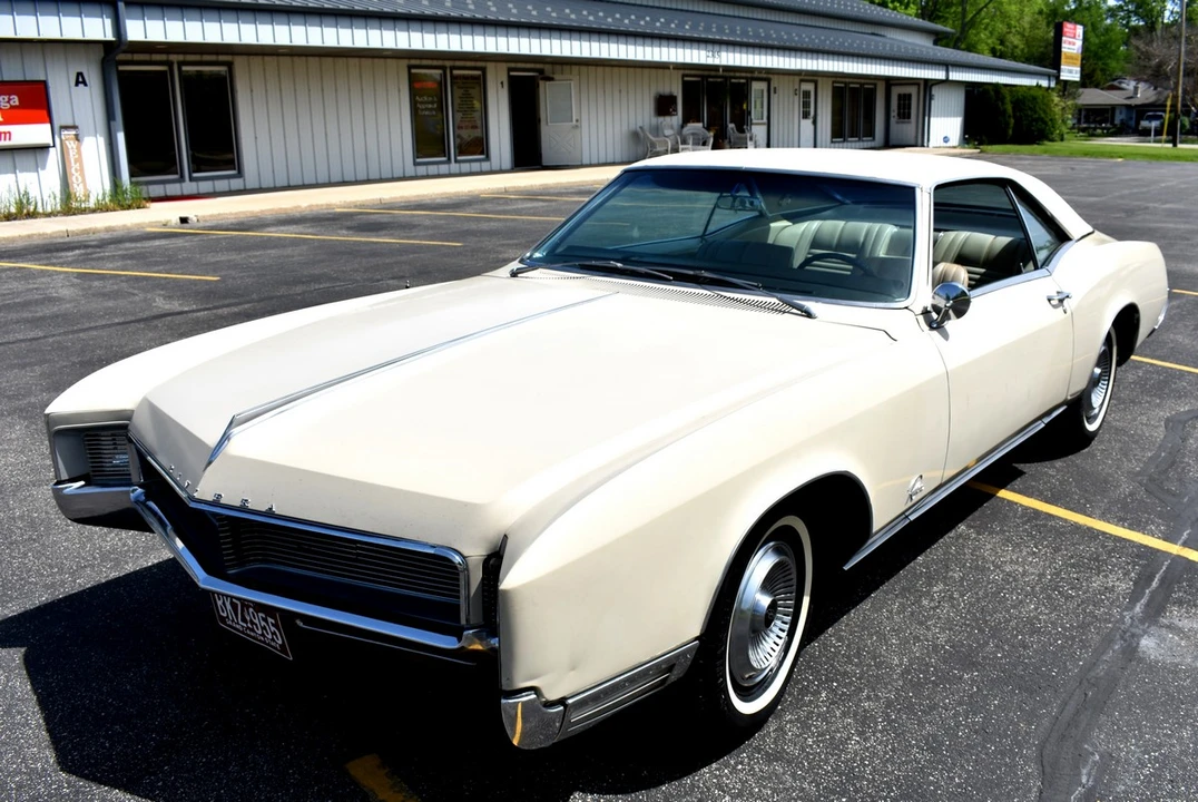 1966 Buick Riviera 2nd Gen - Image 19 of 31