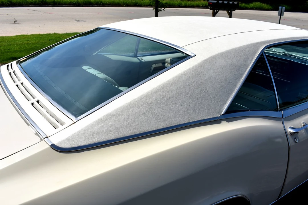 1966 Buick Riviera 2nd Gen - Image 28 of 31