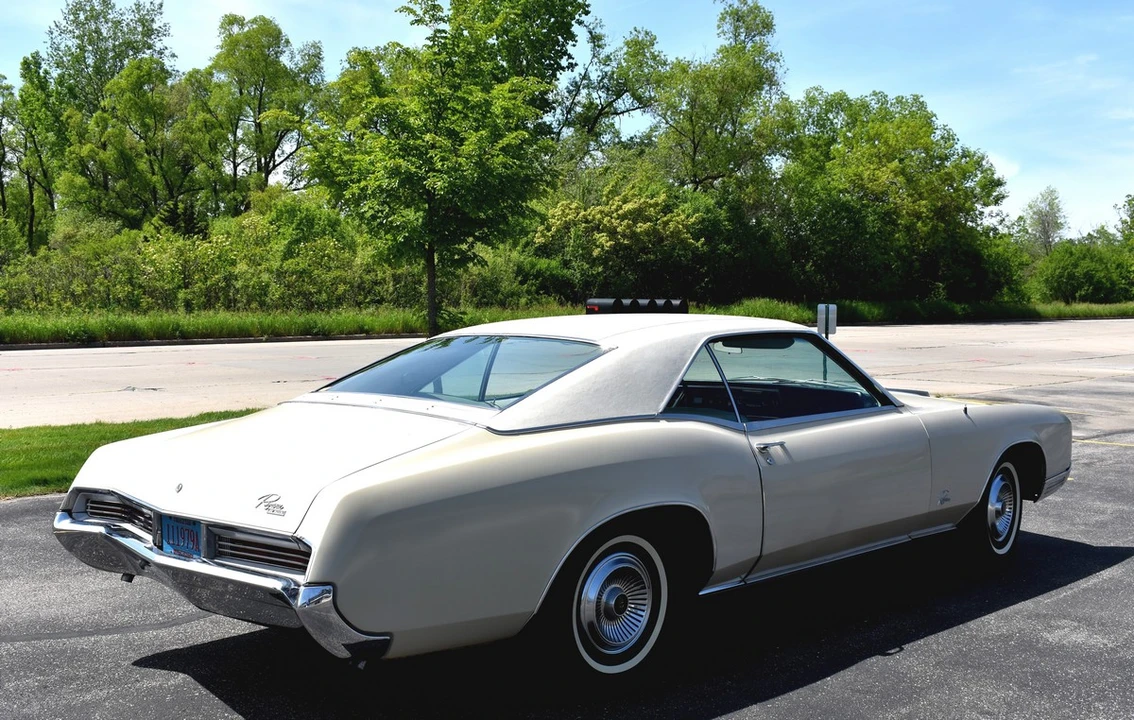 1966 Buick Riviera 2nd Gen - Image 3 of 31