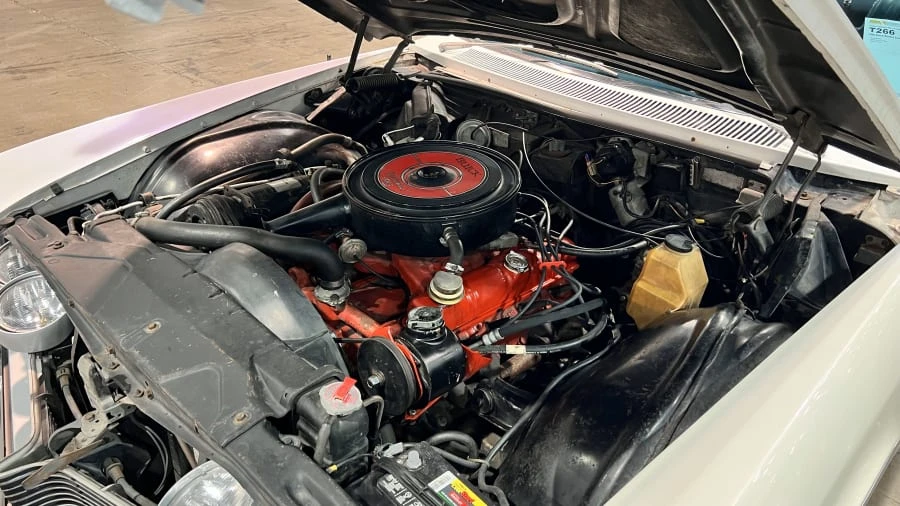 1966 Buick Riviera 2nd Gen - Image 10 of 11