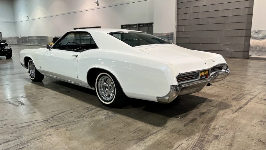 1966 Buick Riviera 2nd Gen - Image 3 of 11
