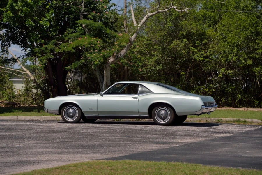 1966 Buick Riviera 2nd Gen - Image 17 of 28