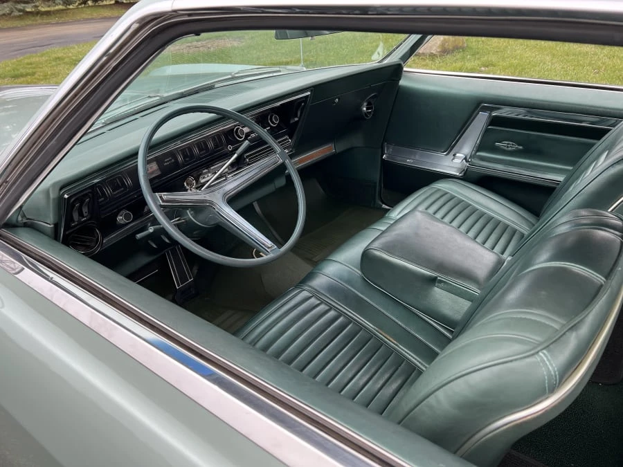 1966 Buick Riviera 2nd Gen - Image 2 of 5