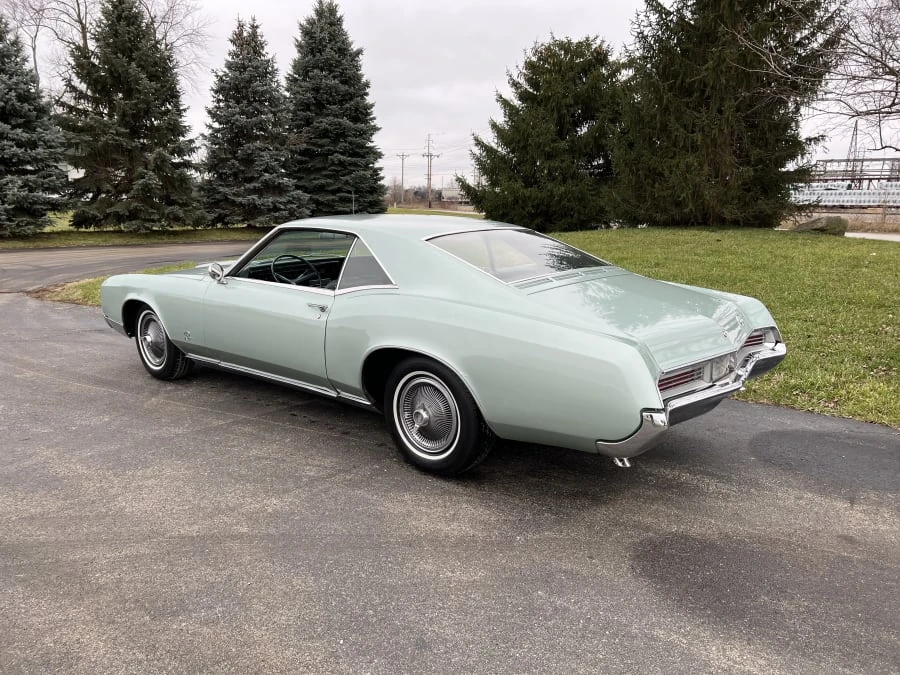 1966 Buick Riviera 2nd Gen - Image 3 of 5