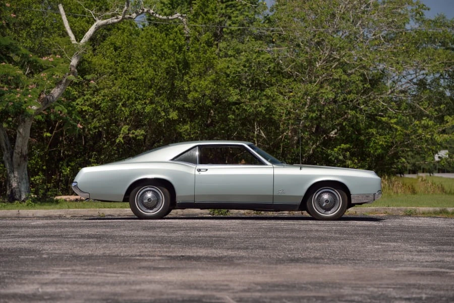 1966 Buick Riviera 2nd Gen - Image 12 of 28