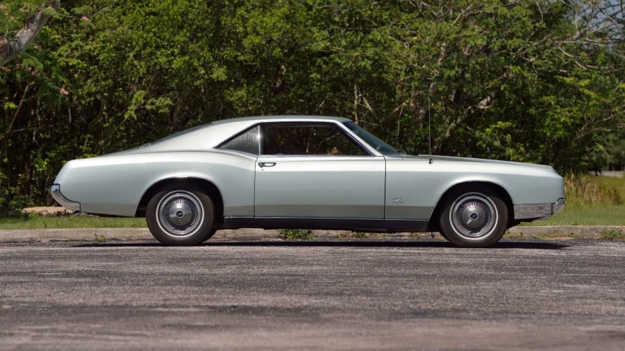 1966 Buick Riviera 2nd Gen - Image 2 of 28