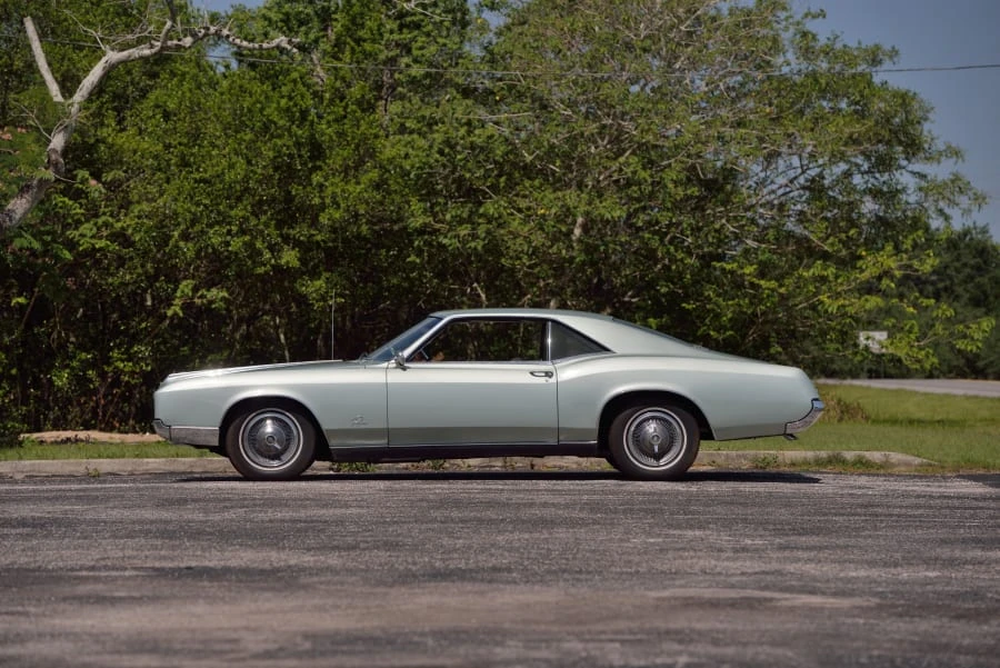 1966 Buick Riviera 2nd Gen - Image 10 of 28