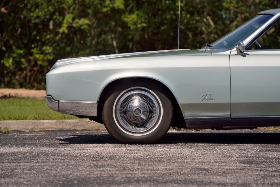 1966 Buick Riviera 2nd Gen - Image 15 of 28