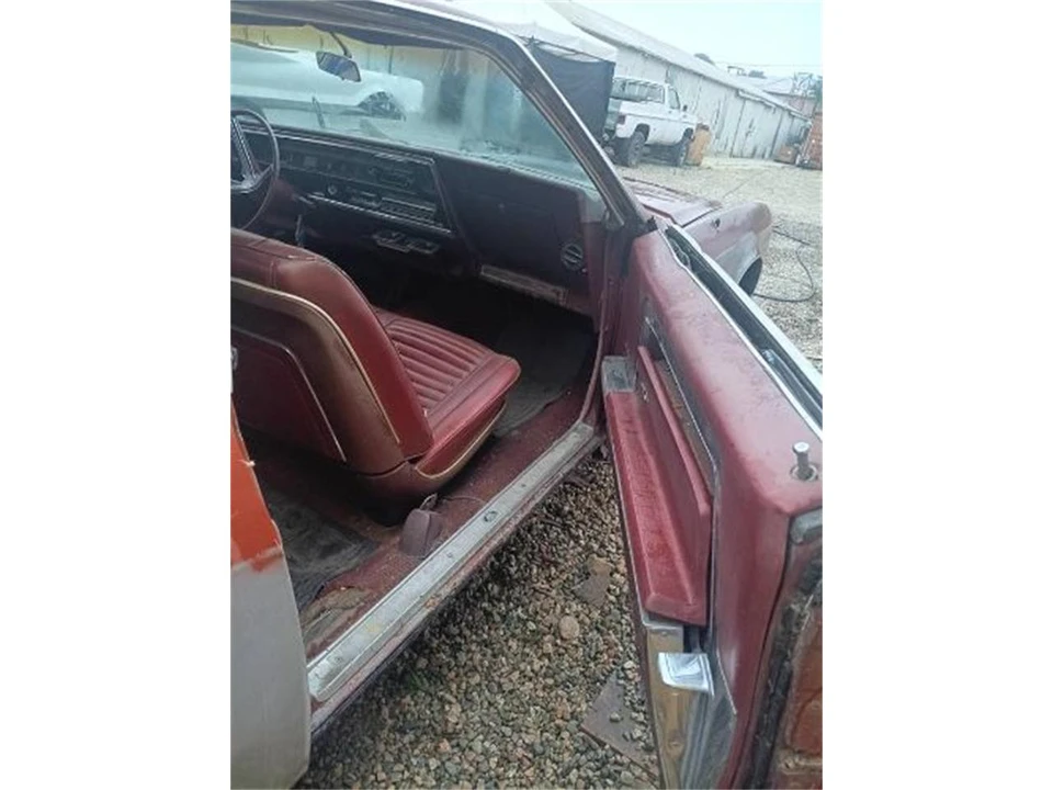 1966 Buick Riviera 2nd Gen - Image 5 of 7
