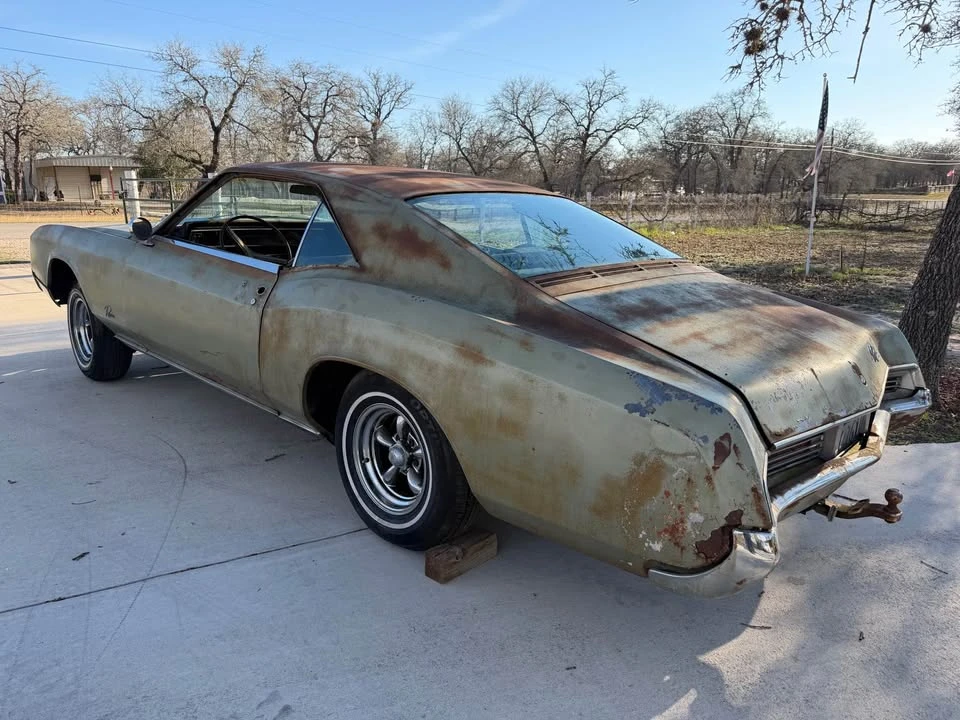 1966 Buick Riviera 2nd Gen - Image 3 of 9
