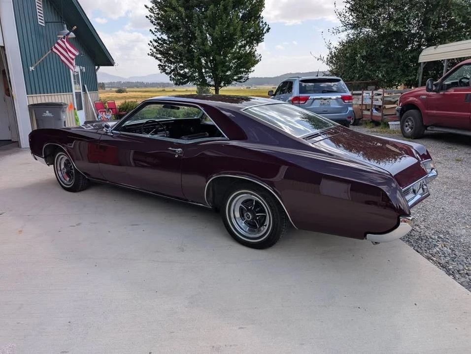 1966 Buick Riviera 2nd Gen - Image 4 of 8