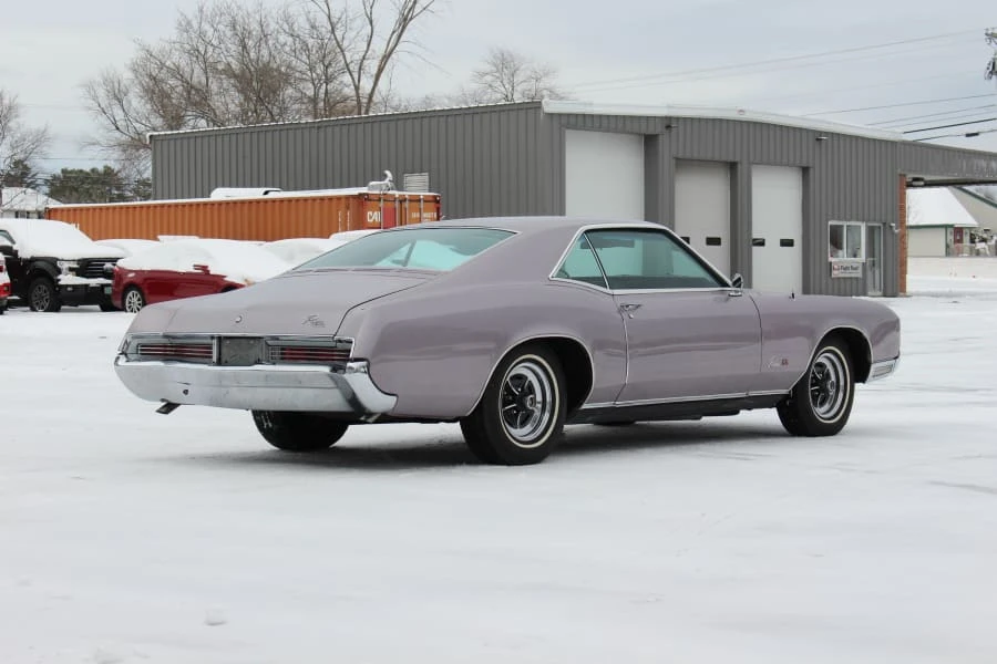 1966 Buick Riviera 2nd Gen - Image 2 of 9