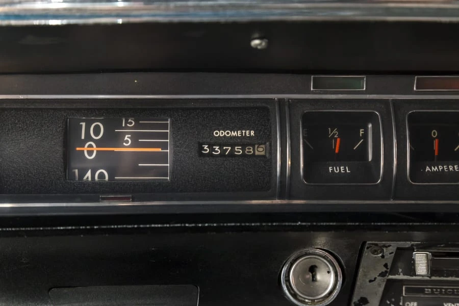 1966 Buick Riviera 2nd Gen - Image 5 of 10