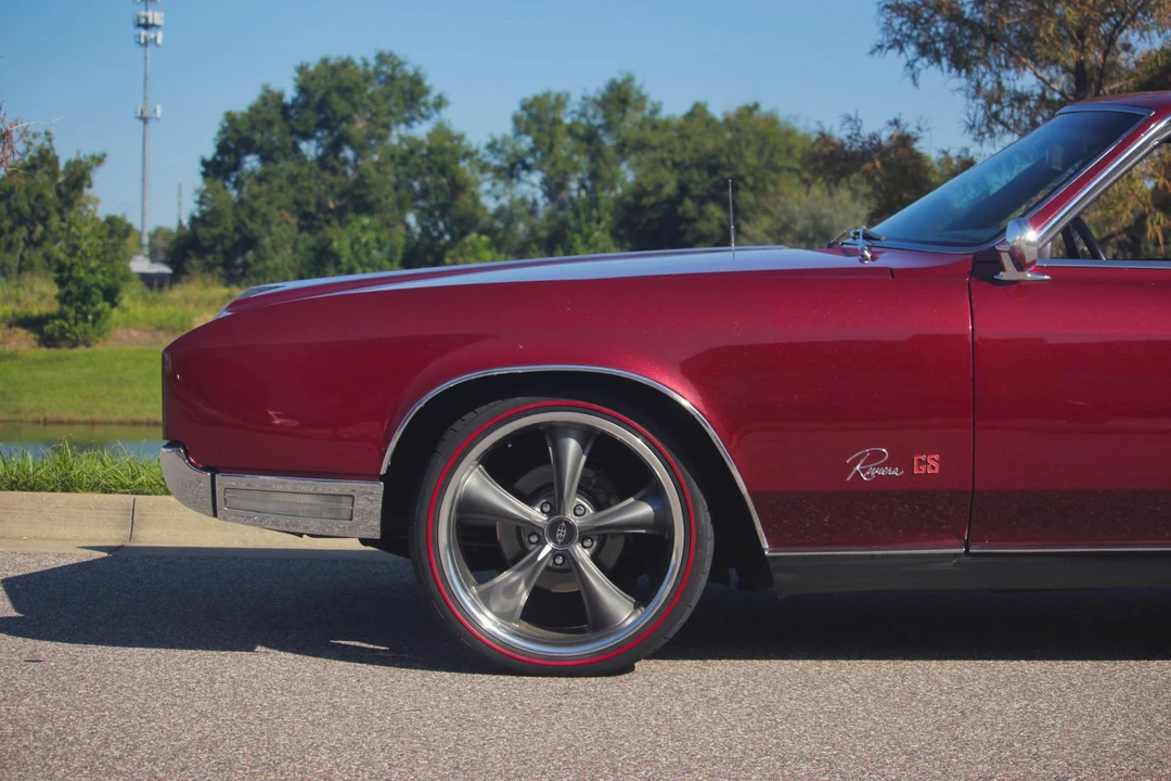 1966 Buick Riviera 2nd Gen - Image 28 of 31
