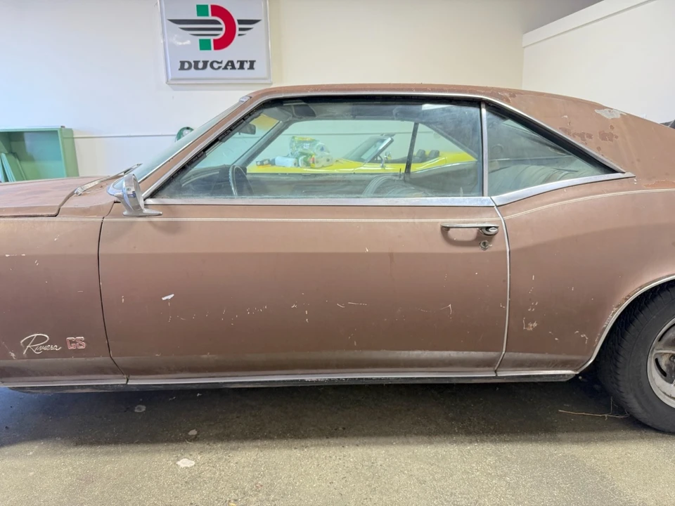 1966 Buick Riviera 2nd Gen - Image 11 of 21