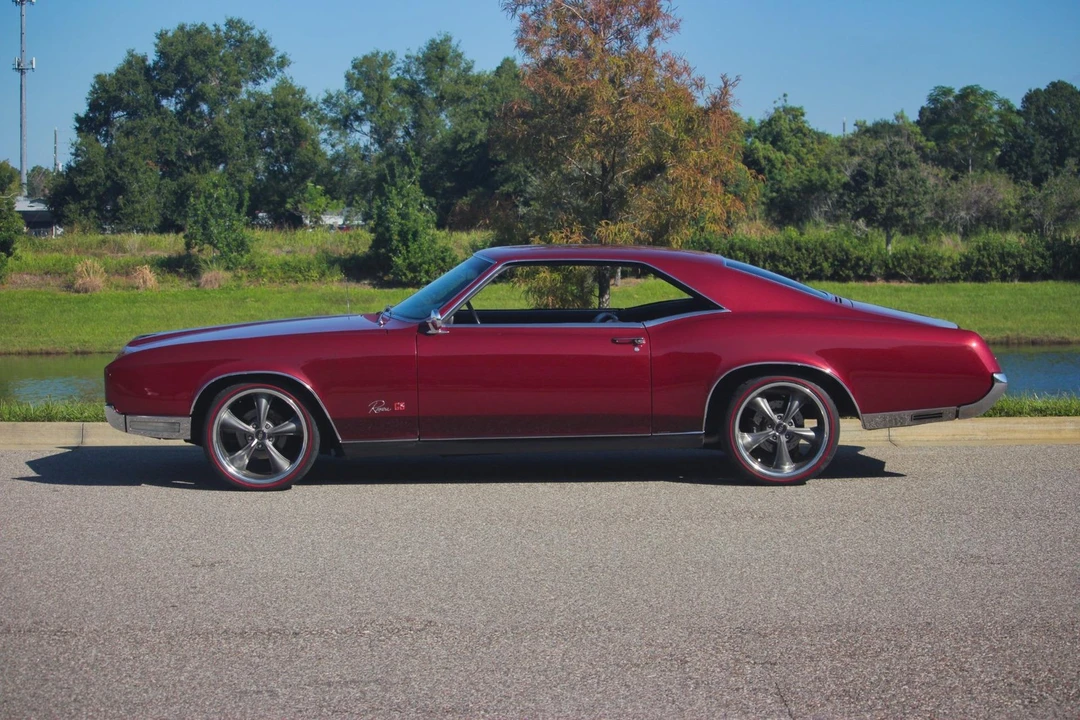 1966 Buick Riviera 2nd Gen - Image 2 of 21