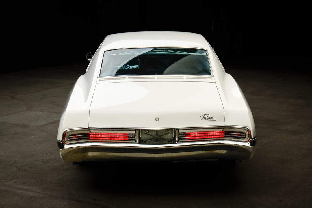 1966 Buick Riviera 2nd Gen - Image 16 of 31