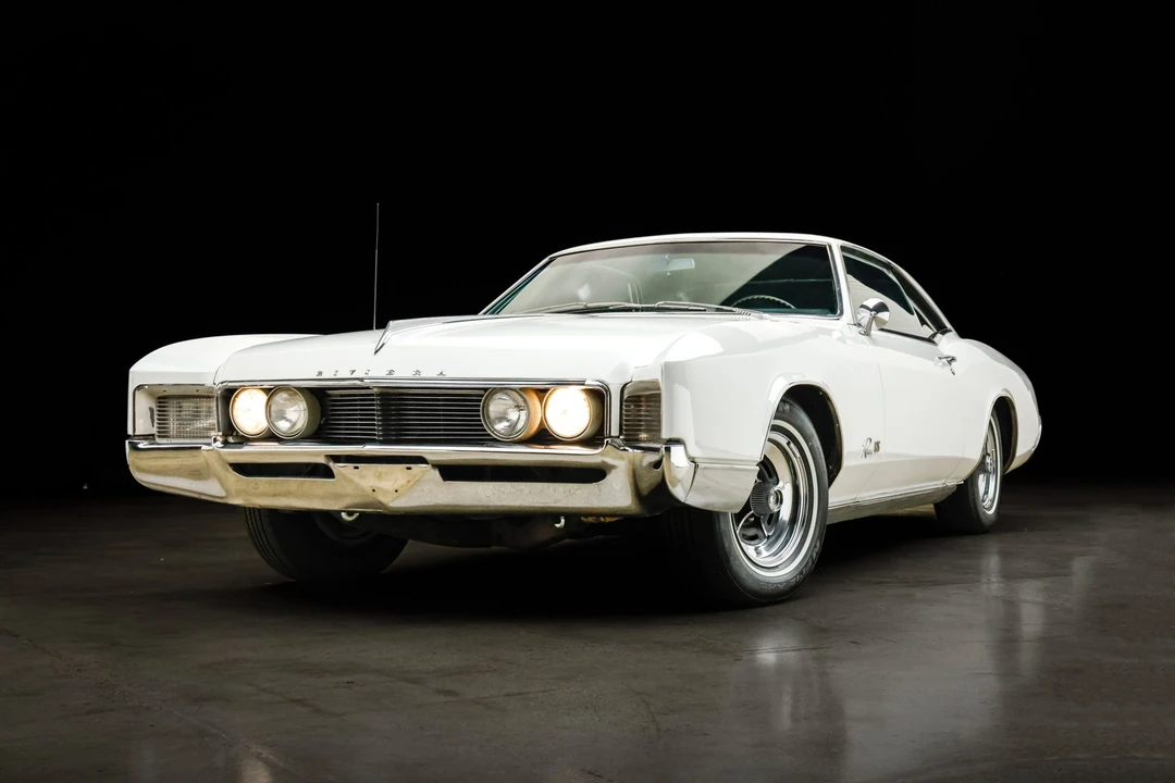 1966 Buick Riviera 2nd Gen - Image 2 of 31