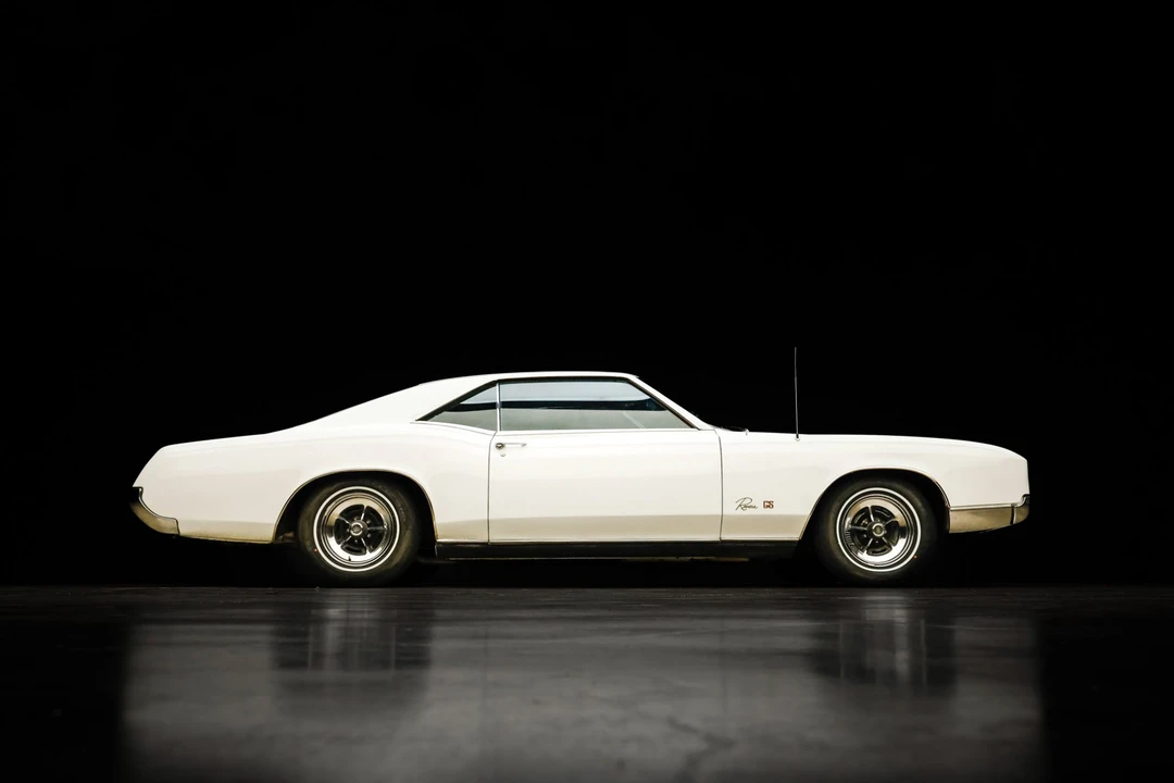 1966 Buick Riviera 2nd Gen - Image 24 of 31