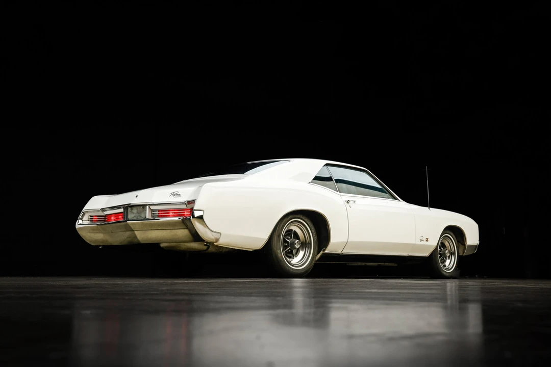 1966 Buick Riviera 2nd Gen - Image 20 of 31