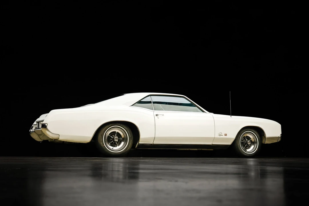 1966 Buick Riviera 2nd Gen - Image 21 of 31