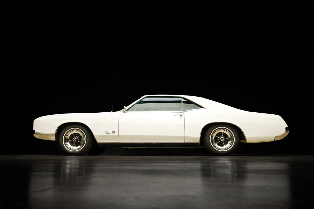 1966 Buick Riviera 2nd Gen - Image 9 of 31