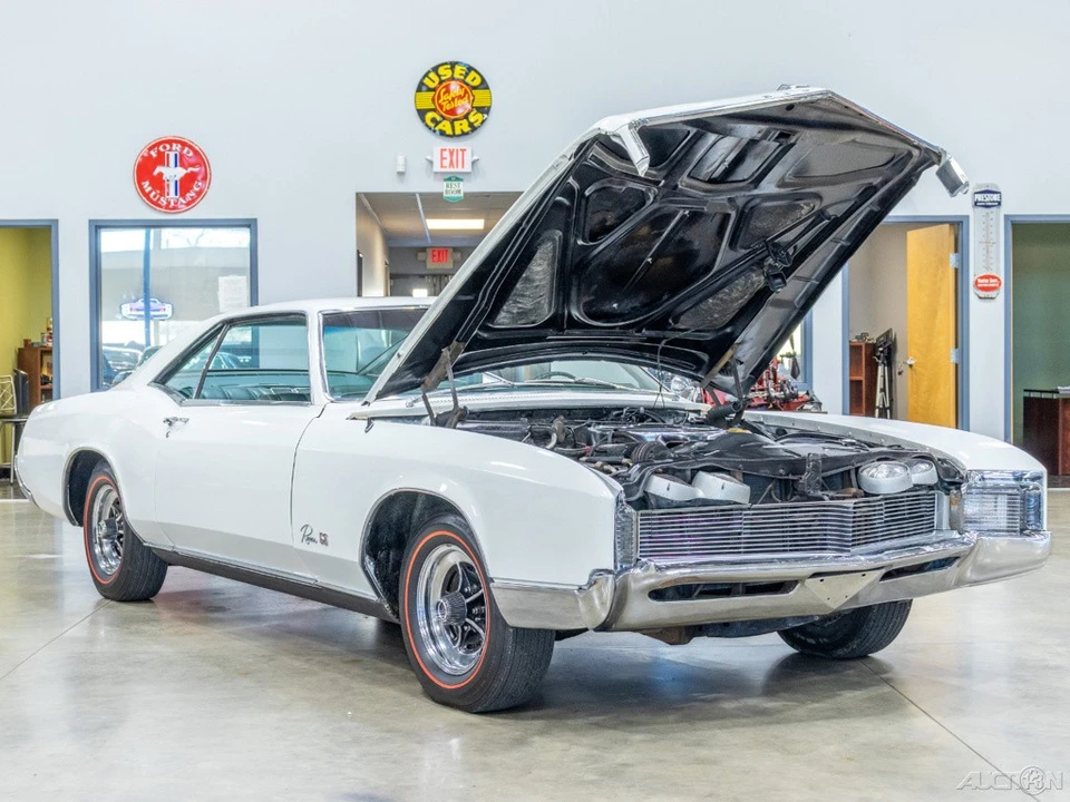 1966 Buick Riviera 2nd Gen - Image 9 of 21
