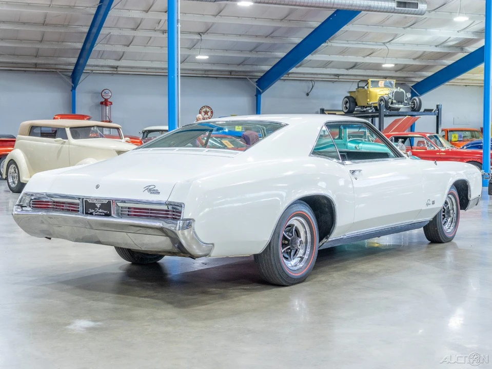 1966 Buick Riviera 2nd Gen - Image 7 of 21