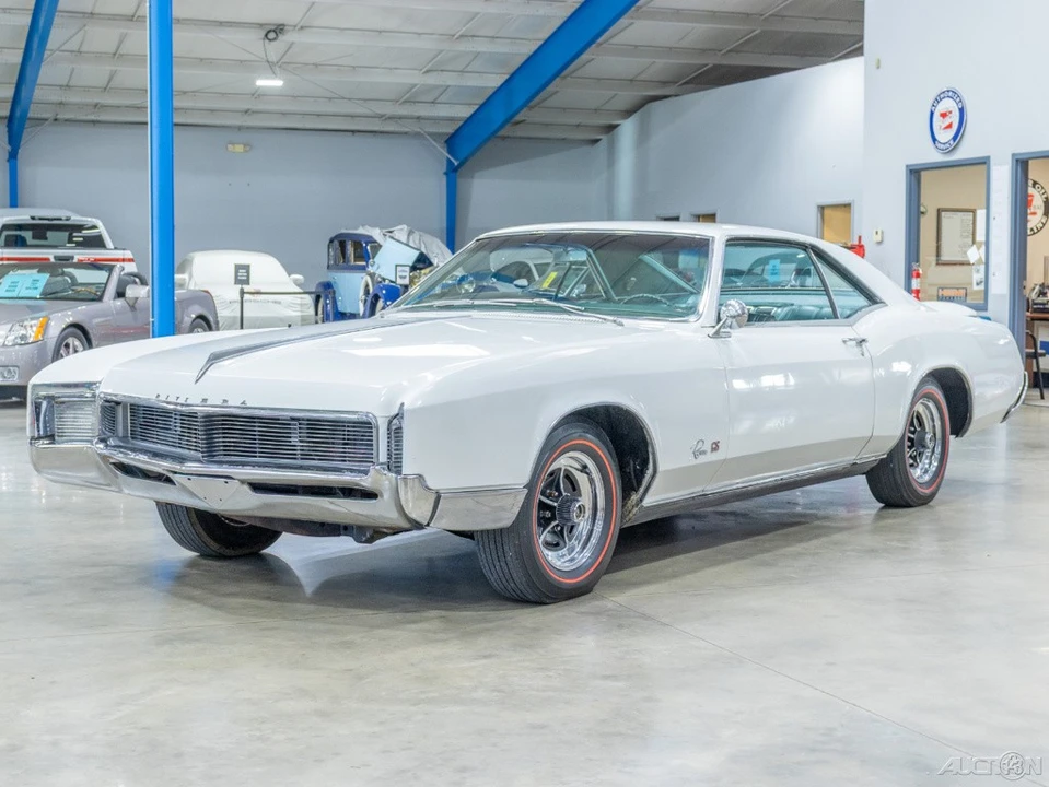 1966 Buick Riviera 2nd Gen - Image 3 of 21