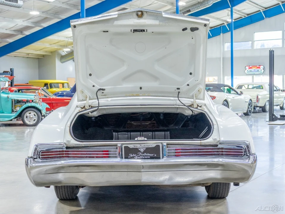 1966 Buick Riviera 2nd Gen - Image 19 of 21