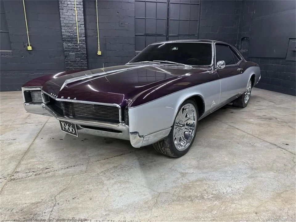 1966 Buick Riviera 2nd Gen - Image 11 of 16