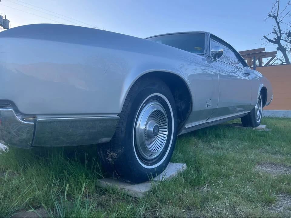 1966 Buick Riviera 2nd Gen - Image 15 of 20