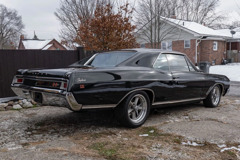 1966 Buick Gran Sport - Image 8 of 12