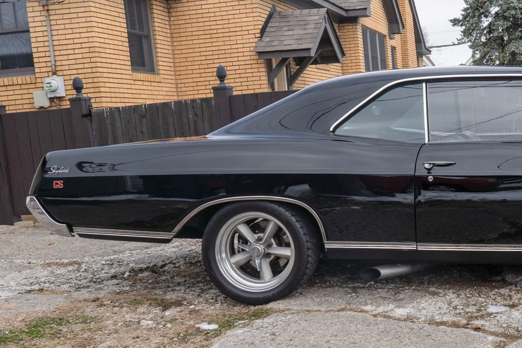 1966 Buick Gran Sport - Image 10 of 12