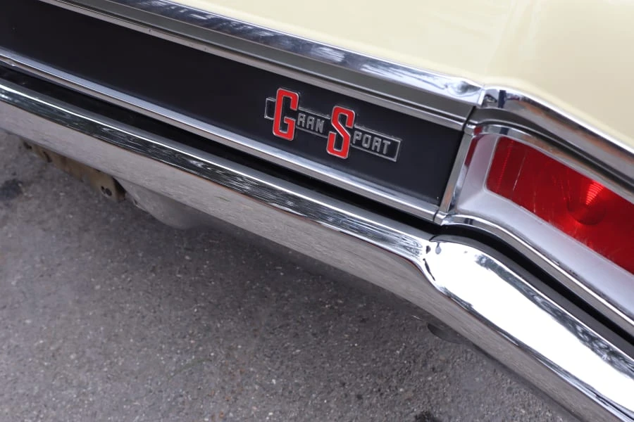 1966 Buick Gran Sport - Image 10 of 28