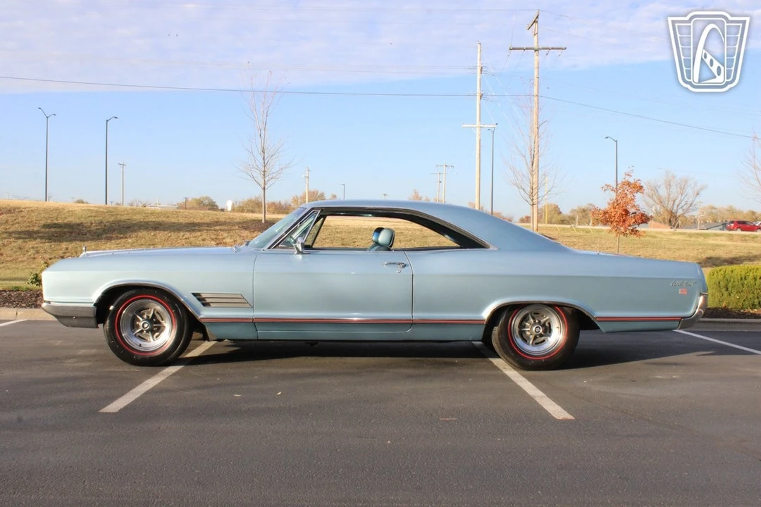 1966 Buick Wildcat - Image 19 of 21