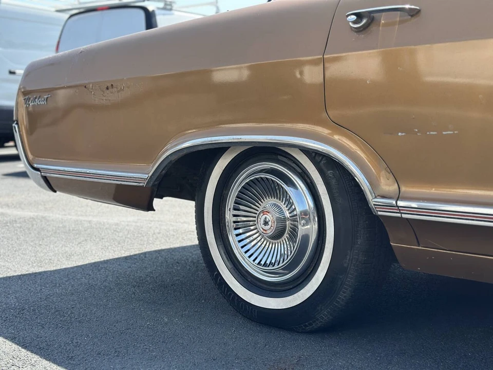 1966 Buick Wildcat - Image 10 of 16