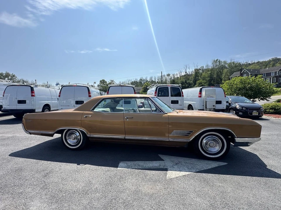 1966 Buick Wildcat - Image 7 of 16