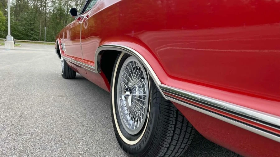 1966 Buick Wildcat - Image 16 of 22
