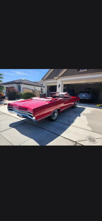 1966 Buick Wildcat - Image 9 of 31