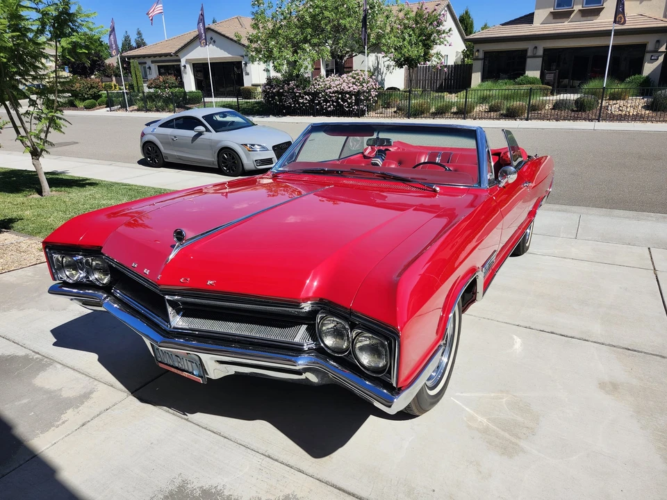 1966 Buick Wildcat - Image 3 of 31